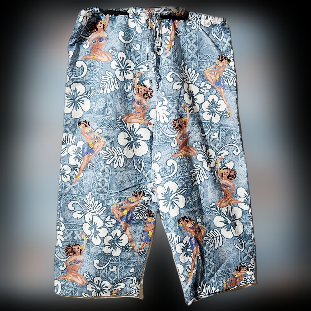 ROUNDY BAY Hawaiian Capri pants